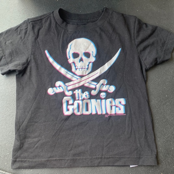 The goonies Y2K crop top - Picture 1 of 3